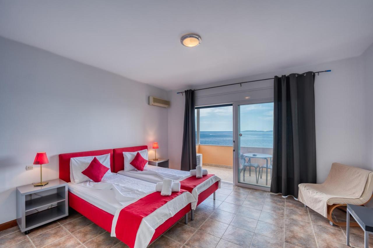 Glyfa Corfu Apartments Barbati Exterior photo